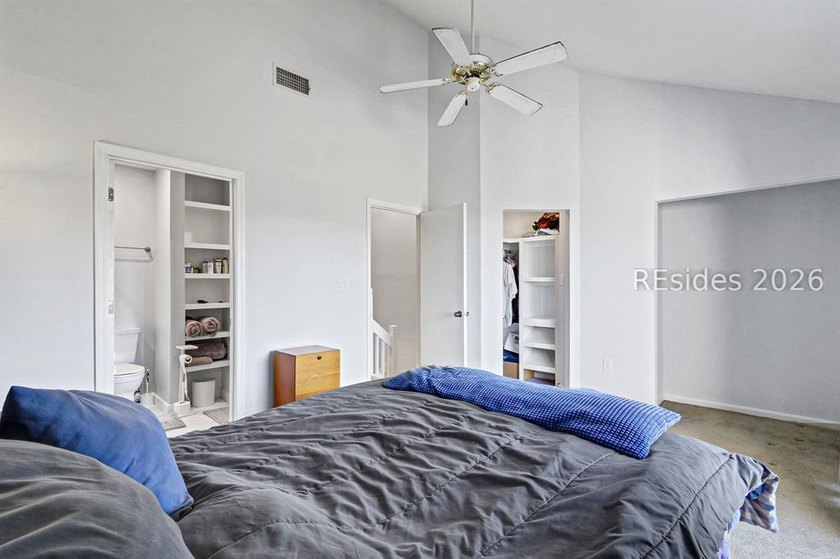 Wake up to breathtaking Broad Creek views and experience the - photo 28