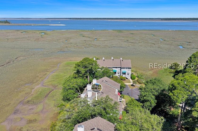 Wake up to breathtaking Broad Creek views and experience the - photo 39