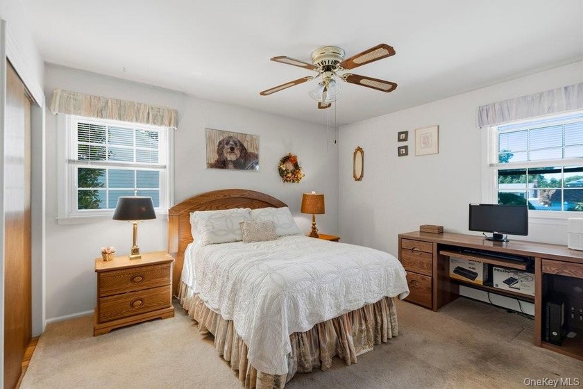 Don't Miss this Spacious Ranch with Nice Entrance Seating Area - photo 19