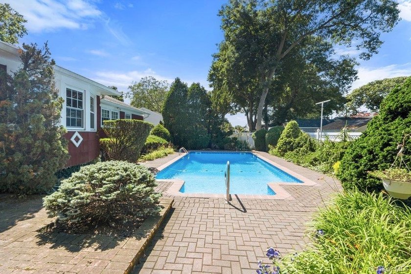 Don't Miss this Spacious Ranch with Nice Entrance Seating Area - photo 28
