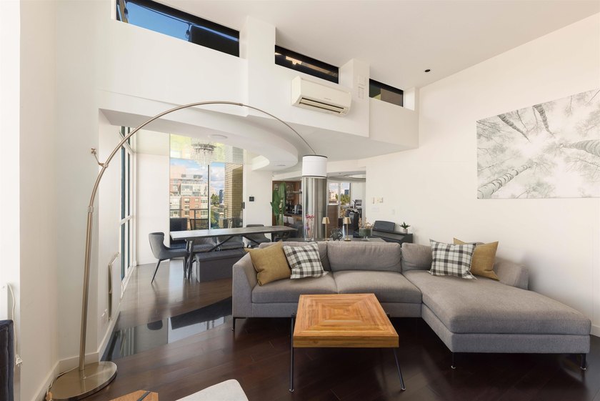 Hennessy House, a truly exceptional penthouse residence in the - photo 13