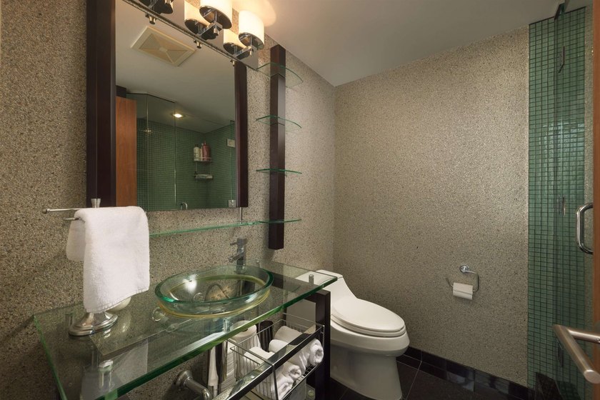 Hennessy House, a truly exceptional penthouse residence in the - photo 19