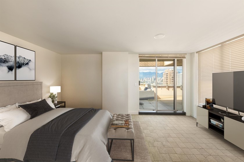 Hennessy House, a truly exceptional penthouse residence in the - photo 21