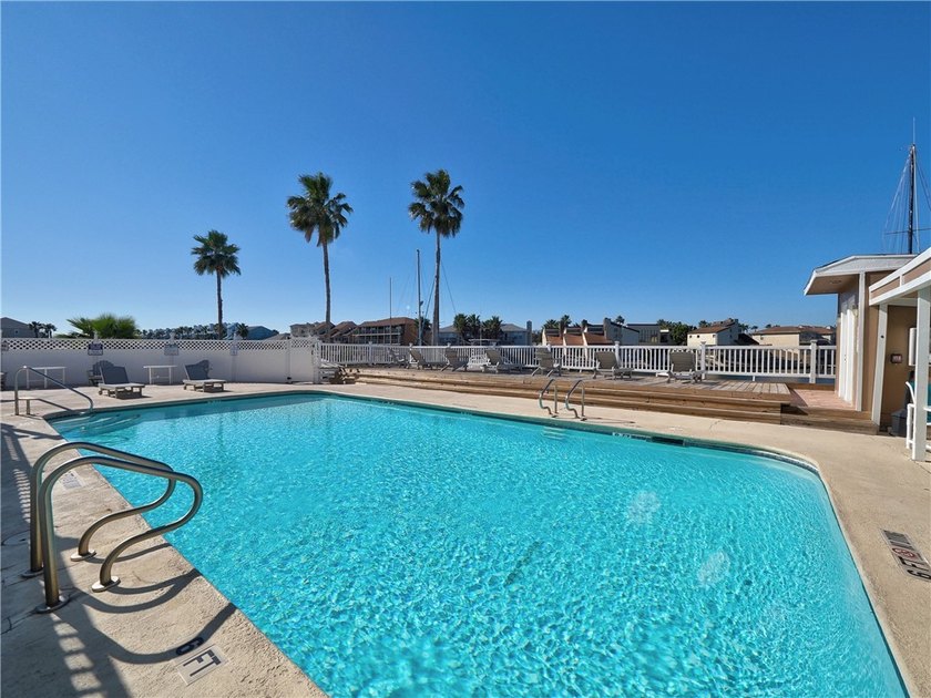 Enjoy relaxing views of the canal from this large unit in the - photo 34