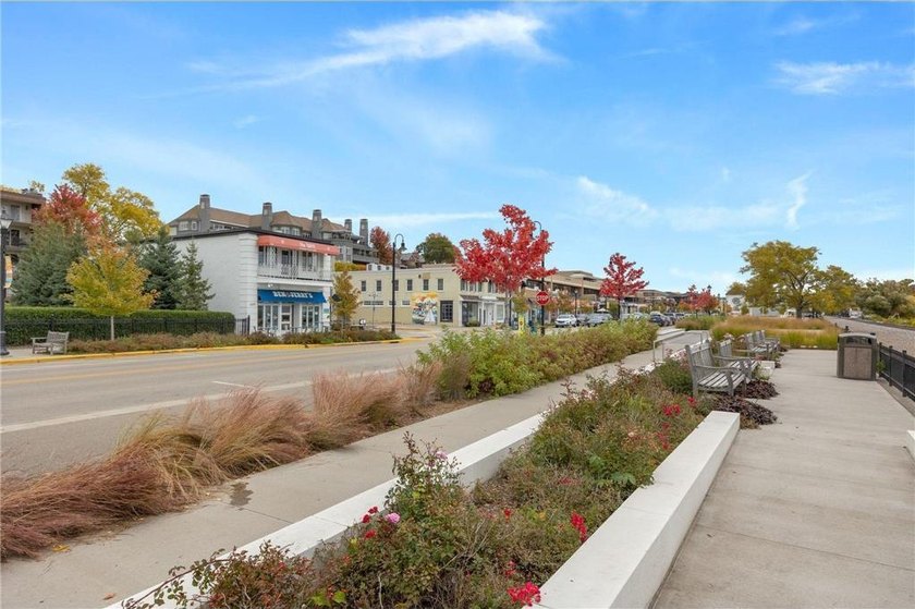 215 Barry Ave S 216 - photo 44
