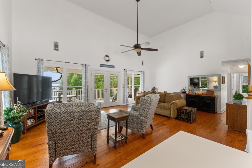Experience the best of Lake Wedowee living with this stunning - photo 17