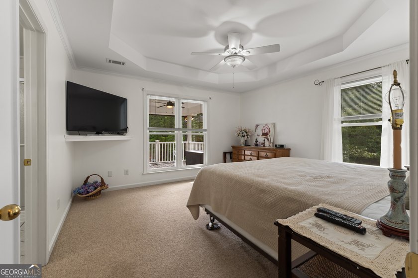 Experience the best of Lake Wedowee living with this stunning - photo 21