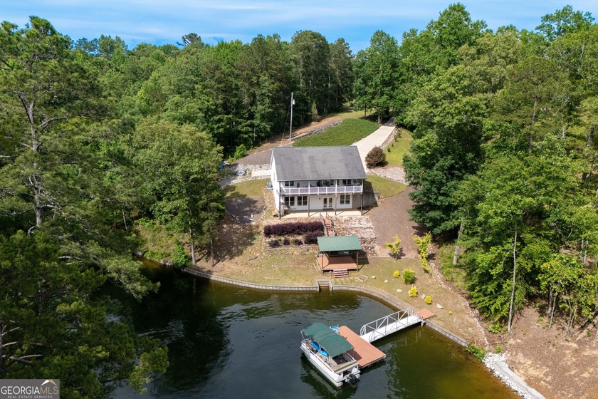 Experience the best of Lake Wedowee living with this stunning - photo 48