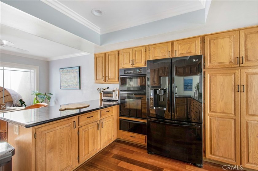 CONTACT LISTING AGENT DIANA! **HIGHLY DESIRABLE *BEACHWALK* - photo 5