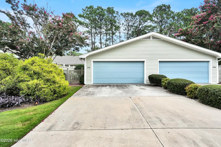 Perfectly positioned in one of Wilmington's most desirable - photo 4