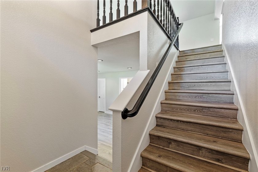 Enjoy direct access to scenic views and forested trails at this - photo 22