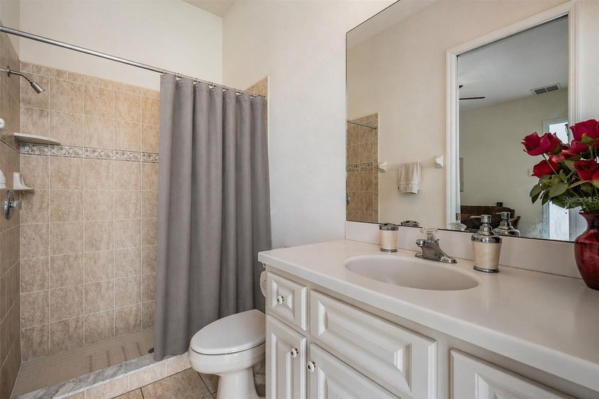 Experience resort-style living every day in Lake Jovita Golf &amp; - photo 38