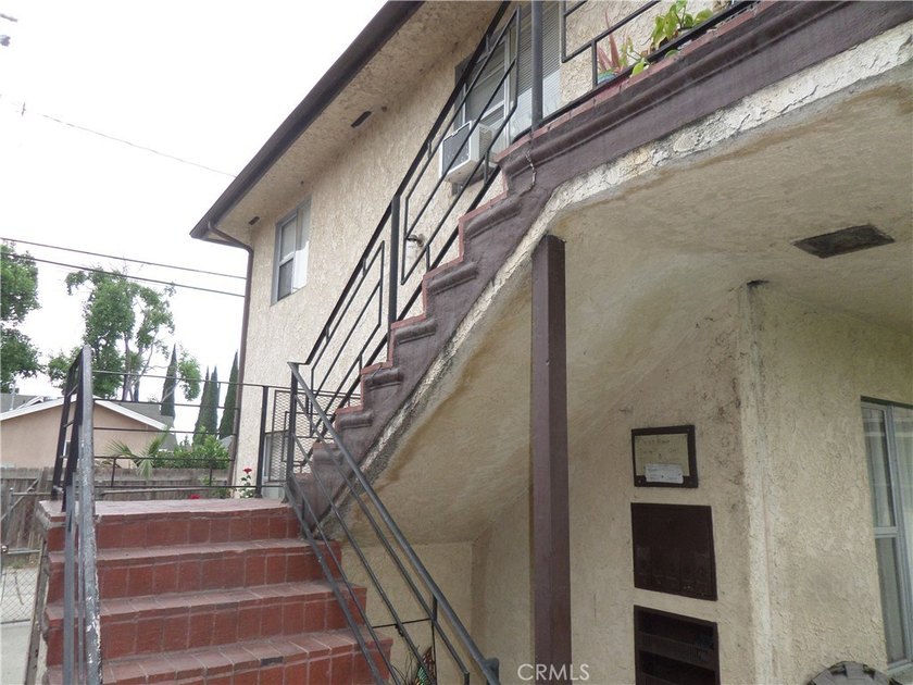 5-unit apartment building with all large two-bedroom units and - photo 5