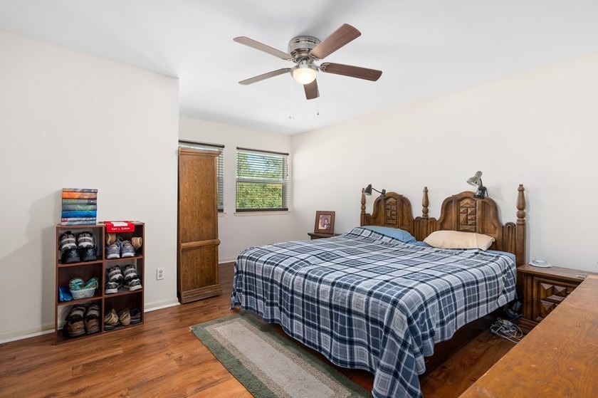 Motivated seller! Enjoy the peace and tranquility of Hidden - photo 12