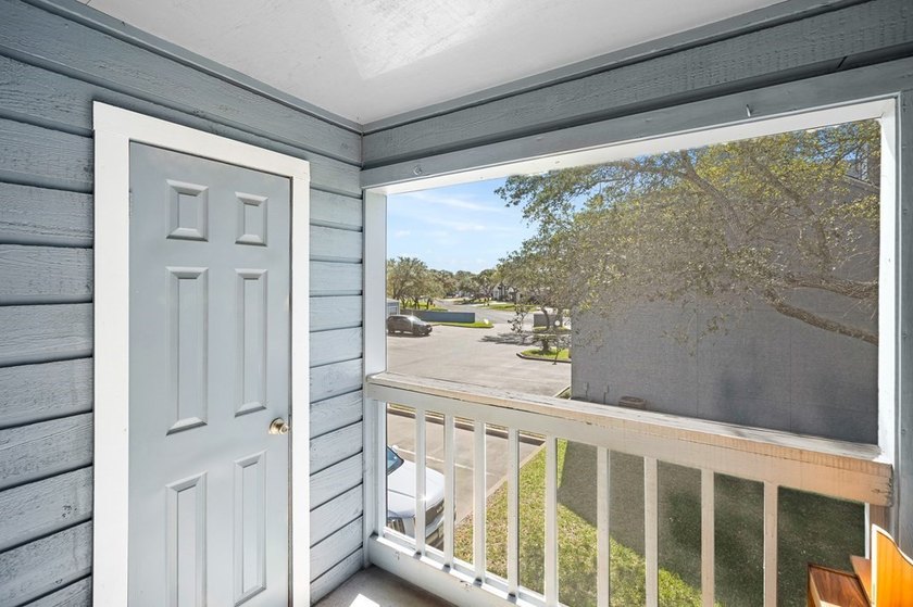Motivated seller! Enjoy the peace and tranquility of Hidden - photo 18