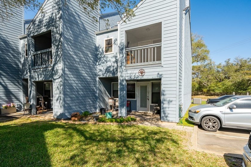 Motivated seller! Enjoy the peace and tranquility of Hidden - photo 20