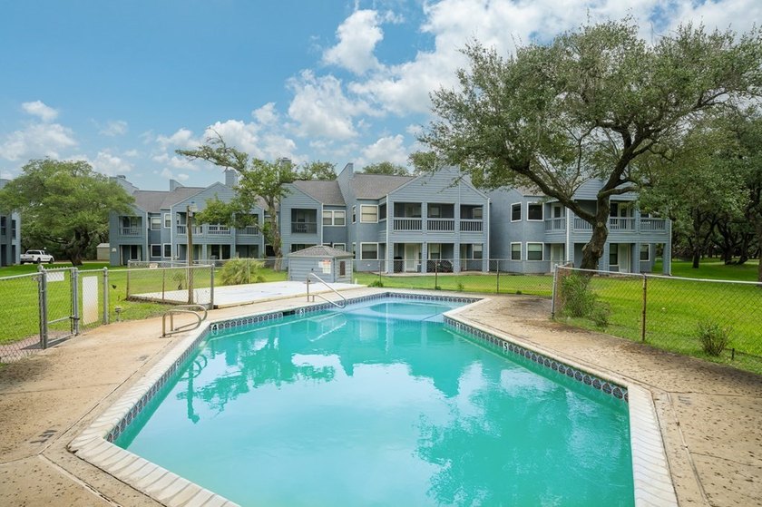 Motivated seller! Enjoy the peace and tranquility of Hidden - photo 23