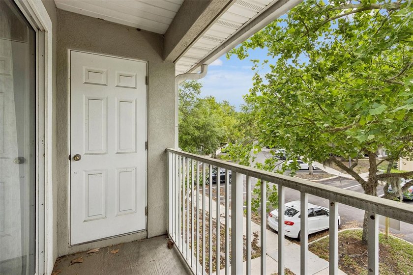 Under contract-accepting backup offers. One of the best - photo 25