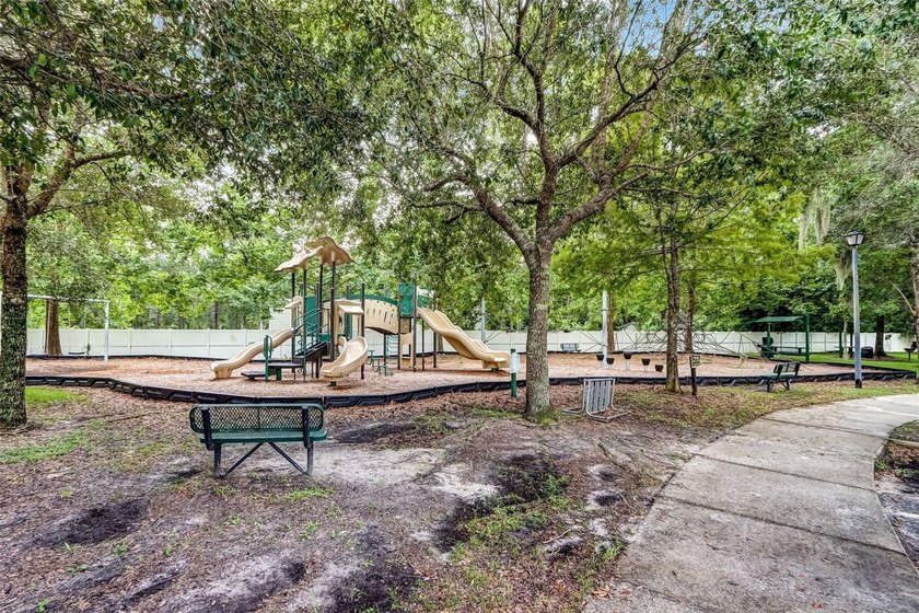 Under contract-accepting backup offers. One of the best - photo 32