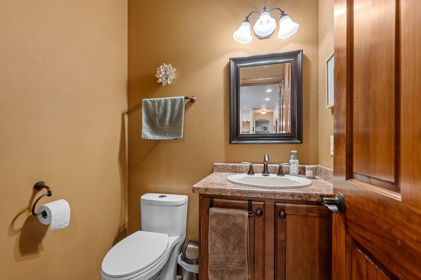Rare space, storage, and versatility near Lake Winnebago! Set on - photo 23