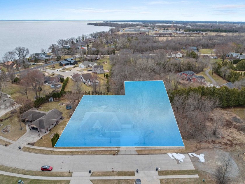 Rare space, storage, and versatility near Lake Winnebago! Set on - photo 33