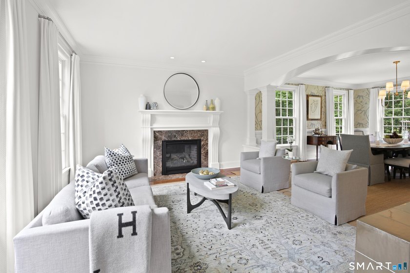 Meticulously maintained and move-in ready, 2 Half Mile Common - photo 8