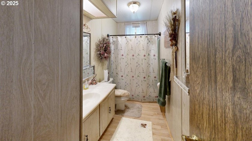 Ocean views, peaceful surroundings, and incredible versatility - photo 17
