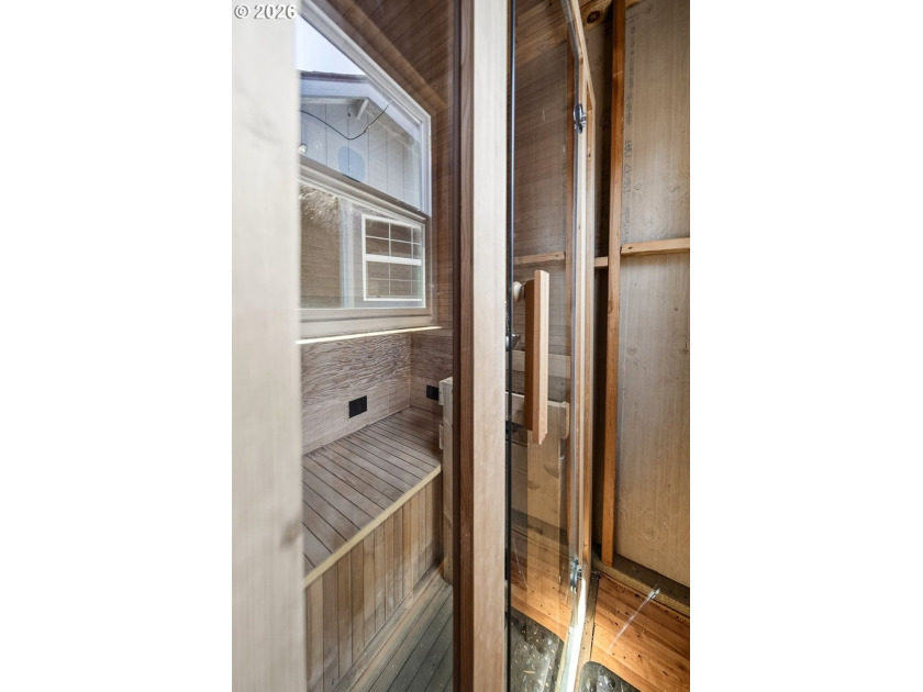 Welcome home to this well-maintained property located at the end - photo 27