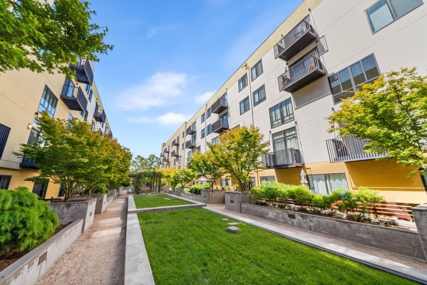 Welcome to Plant 51, one of San Jose's most sought-after urban - photo 29