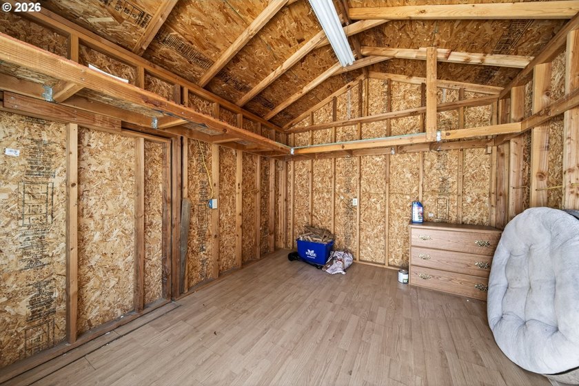 Welcome home to this well-maintained property located at the end - photo 32