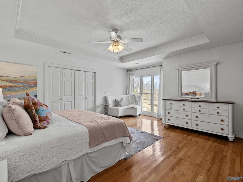 Luxury Waterfront Living! Experience the pinnacle of lakefront - photo 23