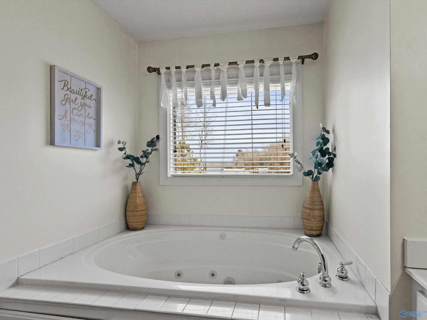 Luxury Waterfront Living! Experience the pinnacle of lakefront - photo 25