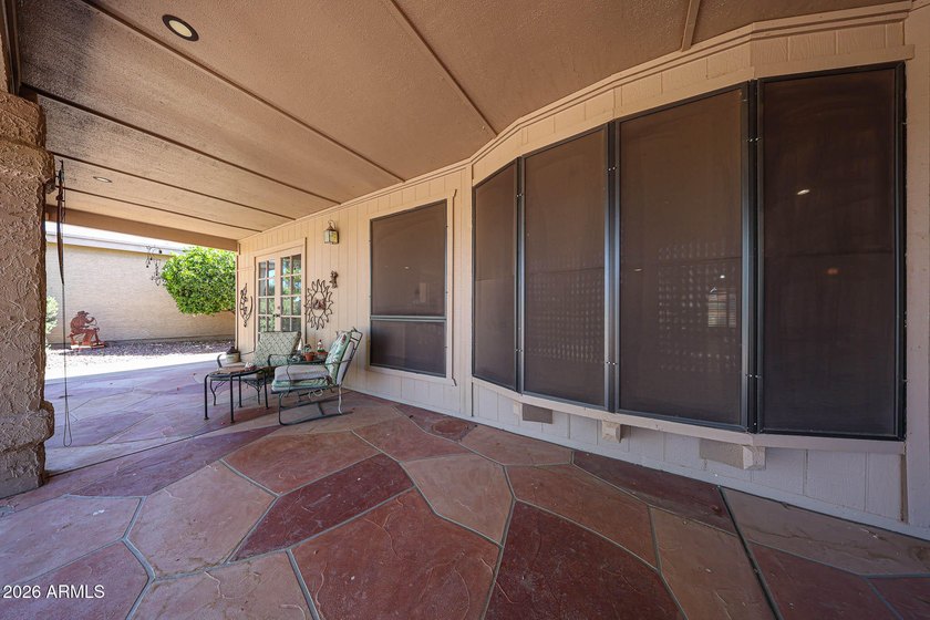 Beautifully updated Alameda Model with an Amazing Lake View. 3 - photo 27