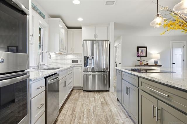 Welcome to your dream lake home nestled in the highly desired - photo 33