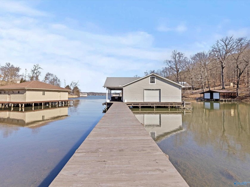 Luxury Waterfront Living! Experience the pinnacle of lakefront - photo 41