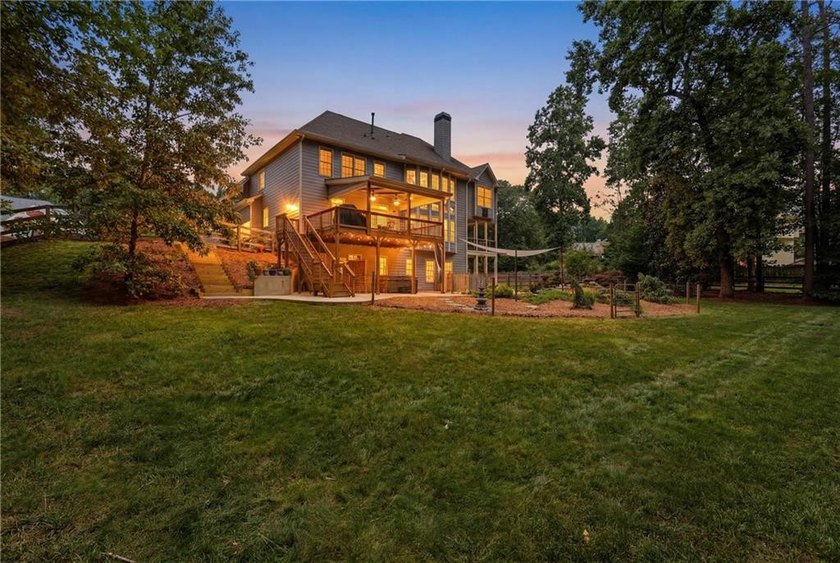 Welcome to a rare opportunity to own a private 2.06-acre estate - photo 3