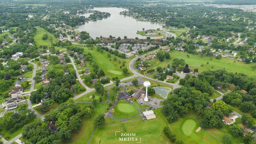Enjoy year-round resort-style living in Lakes of the Four - photo 24