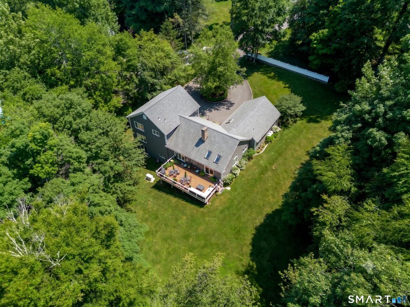 Welcome to this magnificent Custom Contemporary in a highly - photo 7