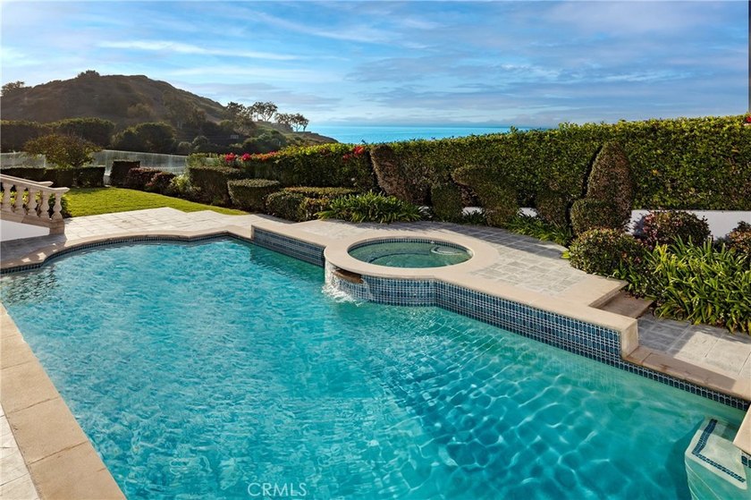 Located in the prestigious, gated, and patrolled community of - photo 6