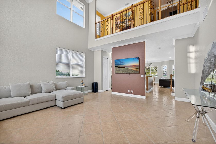 Discover Tranquility &amp; Comfort in this Beautifully Designed 5 - photo 12
