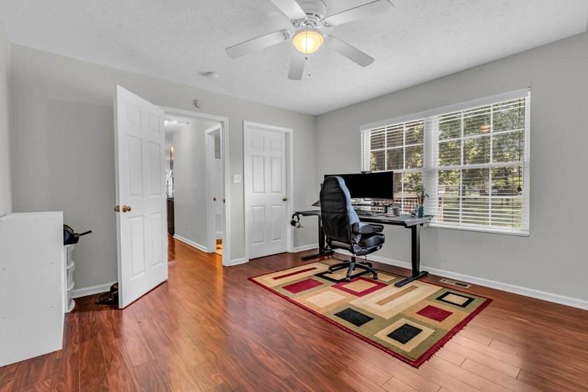 Motivated sellers and price below market value. Must see this - photo 22
