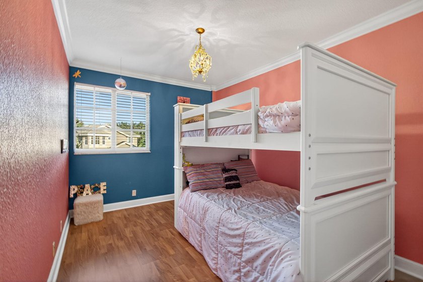 Discover Tranquility &amp; Comfort in this Beautifully Designed 5 - photo 27