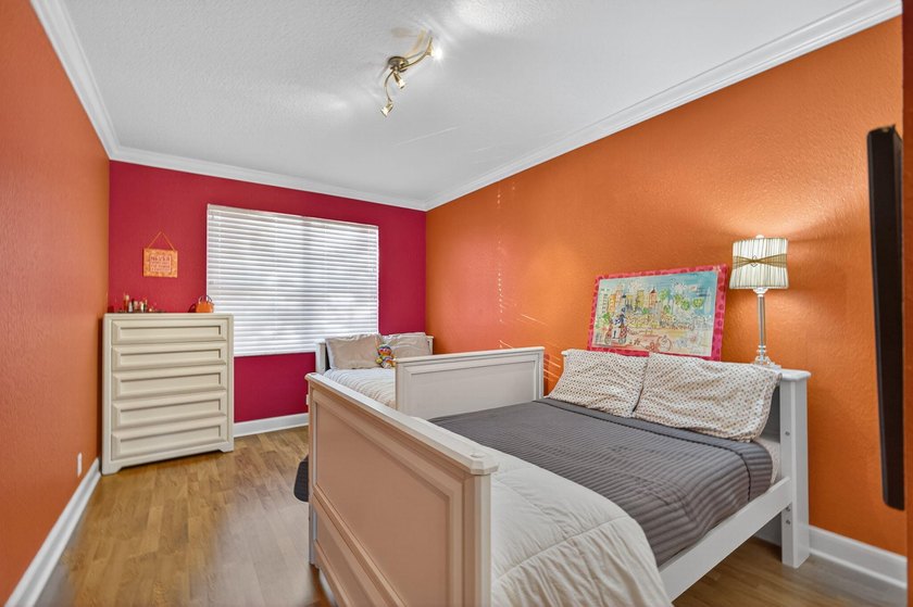 Discover Tranquility &amp; Comfort in this Beautifully Designed 5 - photo 35