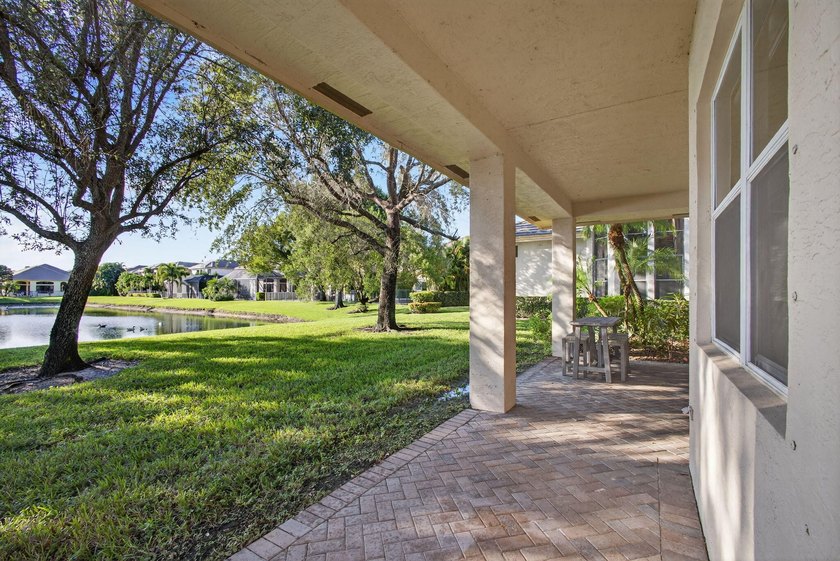 Discover Tranquility &amp; Comfort in this Beautifully Designed 5 - photo 45