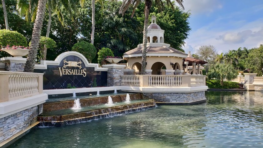 Discover Tranquility &amp; Comfort in this Beautifully Designed 5 - photo 56