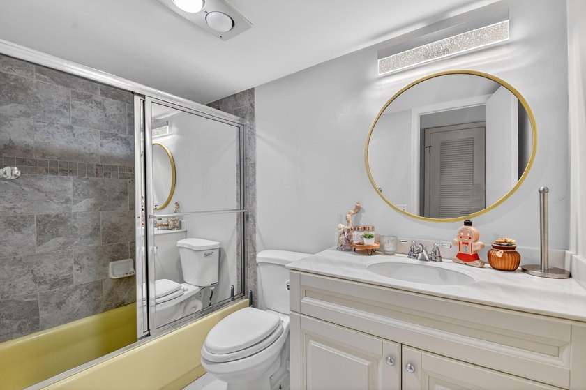 IMPACT WINDOS! Low down Payment This first-floor residence - photo 26