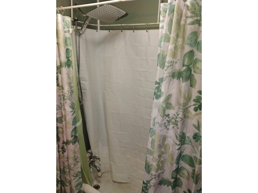 This 2 BR 1.5 Bath fixer upper is a nice 2 acre rural property - photo 30