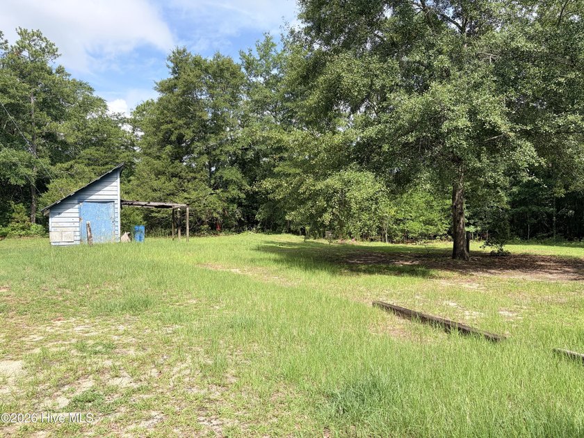 Investment Opportunity with Great Potential! This home has good - photo 19