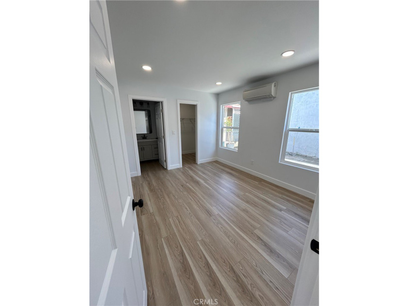 New construction ADU completed in 2024! Plus Remodeled Front - photo 27