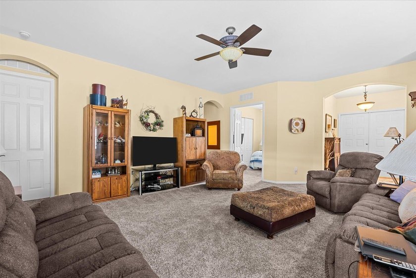 Lakefront living, extra space, and everyday convenience in Lake - photo 12